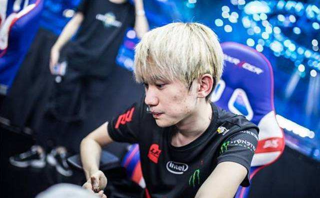 望的道路上 望的道路上