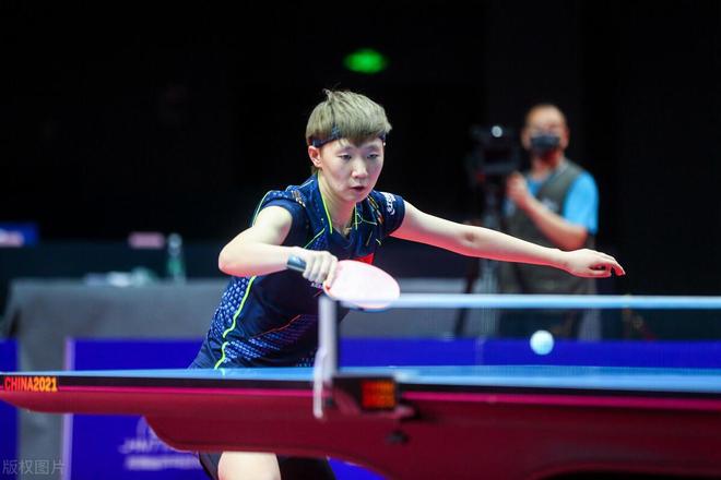 锋线光芒四 锋线光芒四